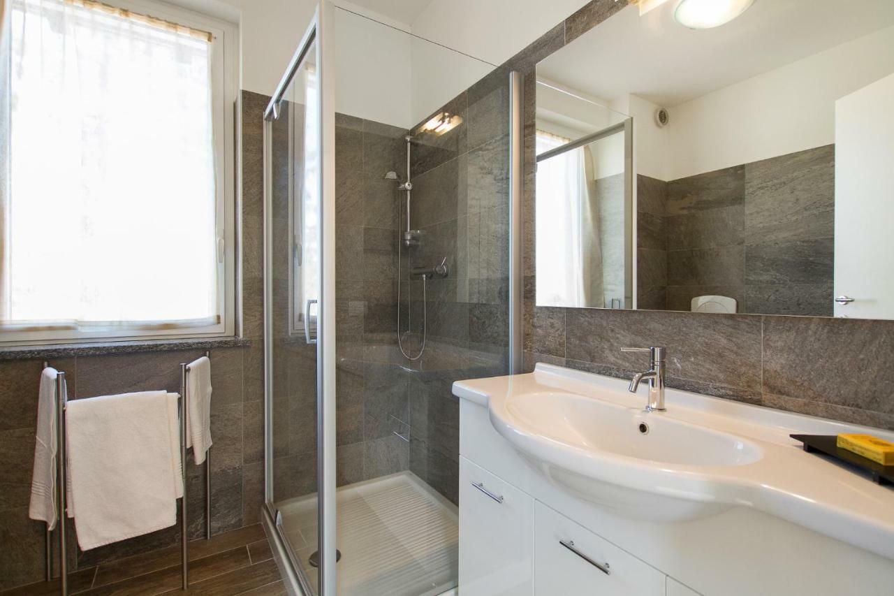 Ferienwohnung New La Lombarda City Center 2 Stresa Exterior foto